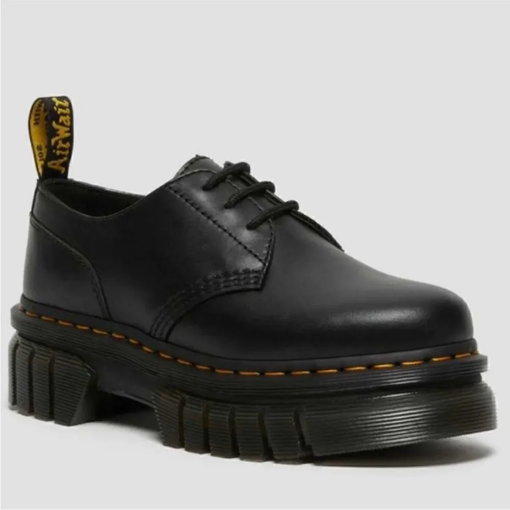 Dr. Martens 1461 Audrick Soft Leather Platform Oxford Shoes size 9US L